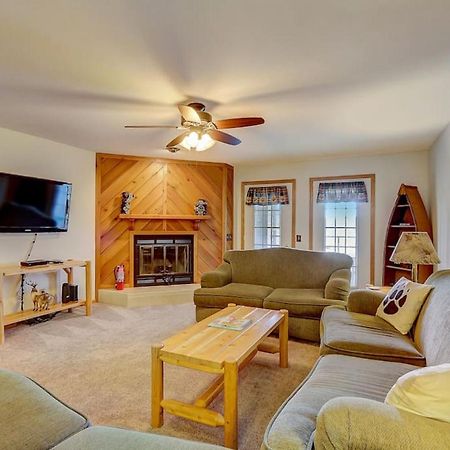 Brown Family Condo For Families Golf Trips And Girls Getaways Wisconsin Dells Eksteriør billede
