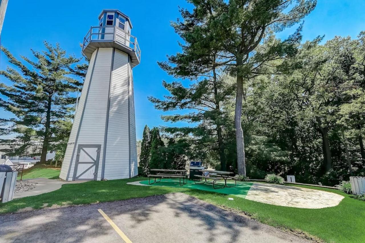 Brown Family Condo For Families Golf Trips And Girls Getaways Wisconsin Dells Eksteriør billede