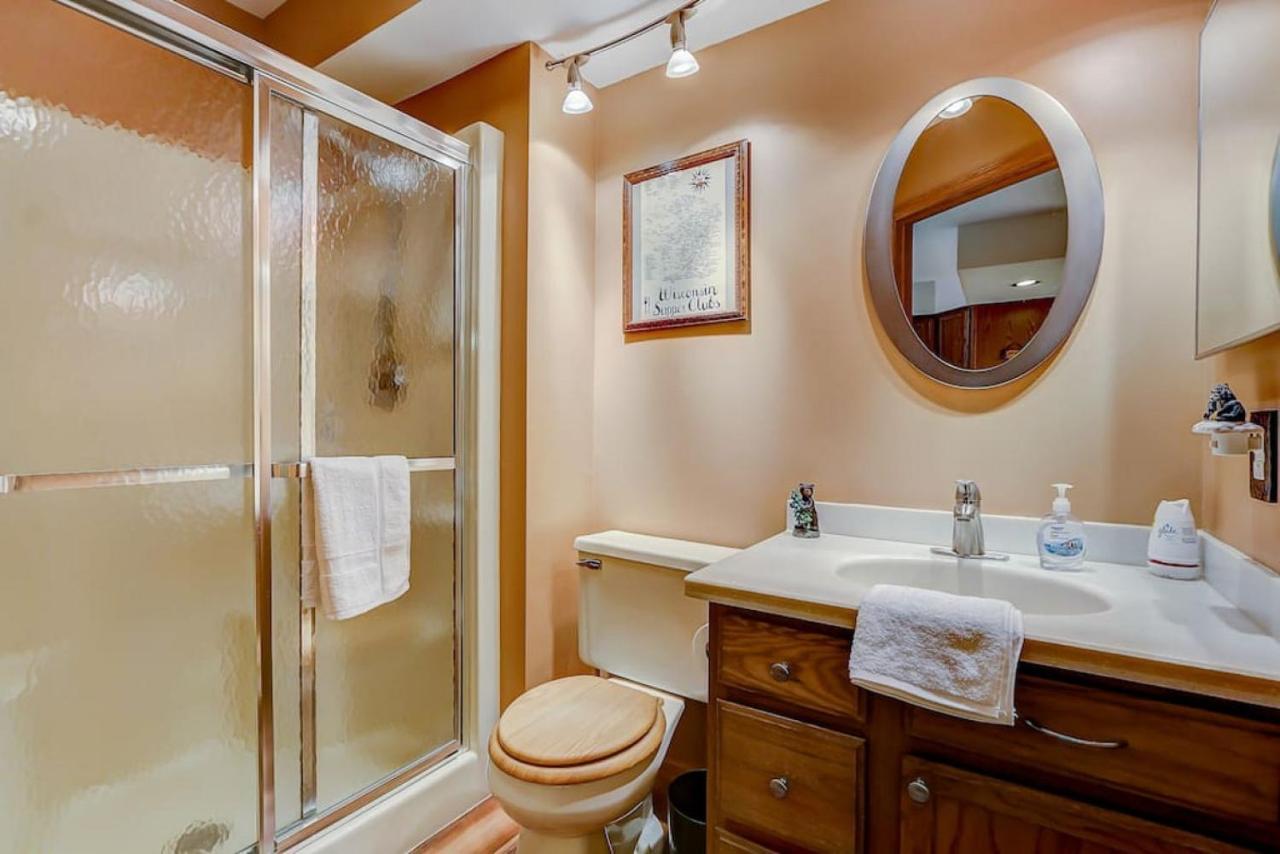 Brown Family Condo For Families Golf Trips And Girls Getaways Wisconsin Dells Eksteriør billede